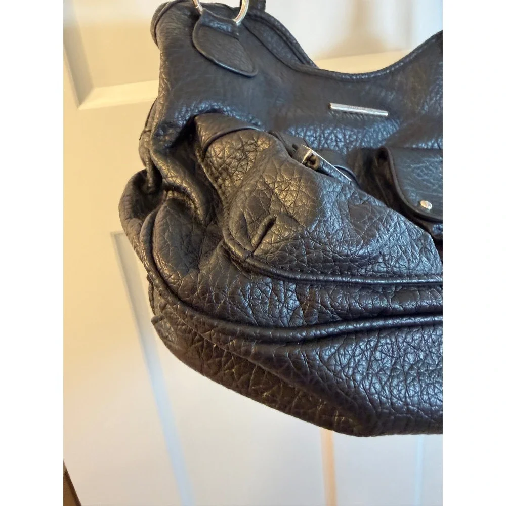 Jaclyn Smith Black Pebbled Faux Leather Shoulder‎ Bag Multi Pocket Handbag